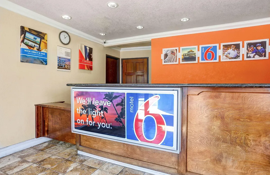 Motel 6-Fresno, Ca - Belmont Ave-1