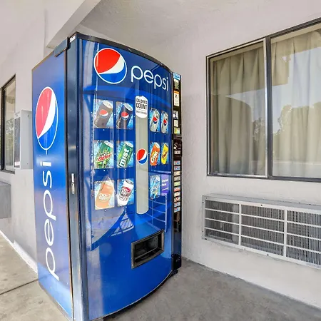 Motel 6-Fresno, Ca - Belmont Ave-3