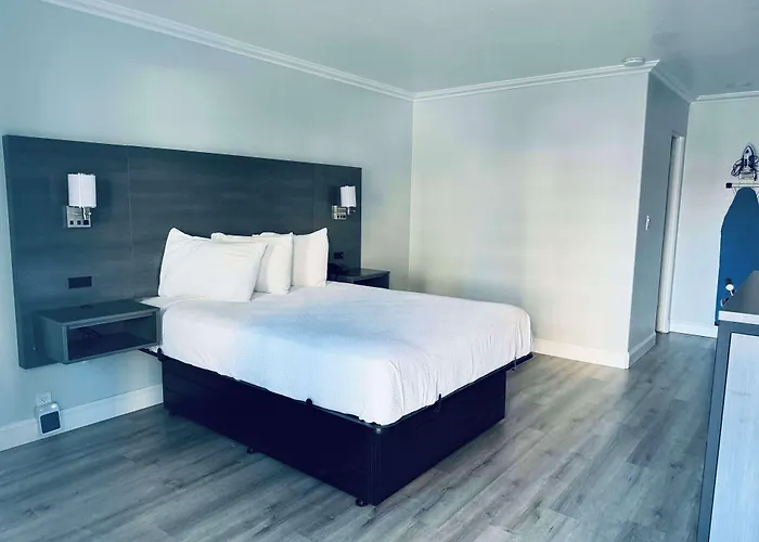 Surestay By Best Western Central